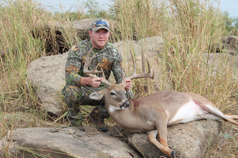 Trophy Big Buck Hunting in Oklahoma